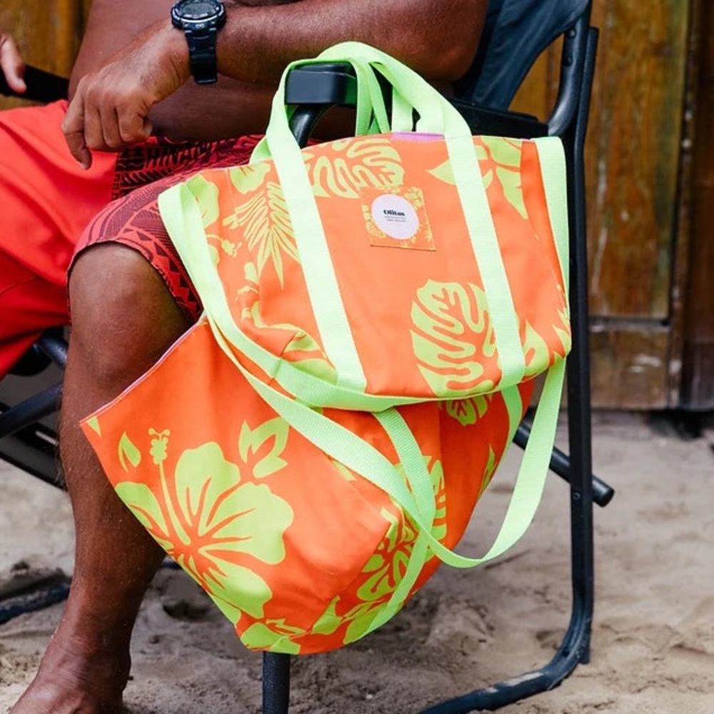Las Olitas Perfect Medium Canvas Reversible Bag